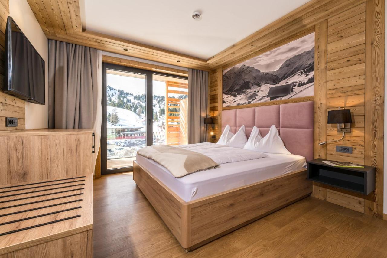 Alpin Peaks Hotel Turracher Hohe Екстериор снимка